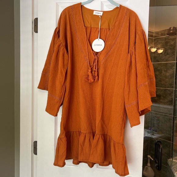 Storia Dresses & Skirts - Burnt Orange tunic style summer dress with bell sleeves